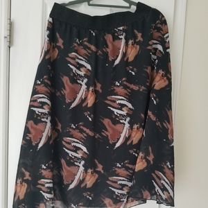 Closet Cleanout 5/$25 Lularoe Lola Skirt size L